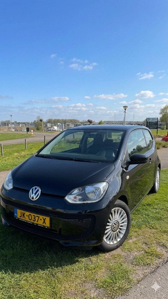 Volkswagen UP! 1.0 75PK 3 DRS 2015 Zwart 15" lm, Voorwielaandrijving, Stof, Metallic lak, 840 kg
