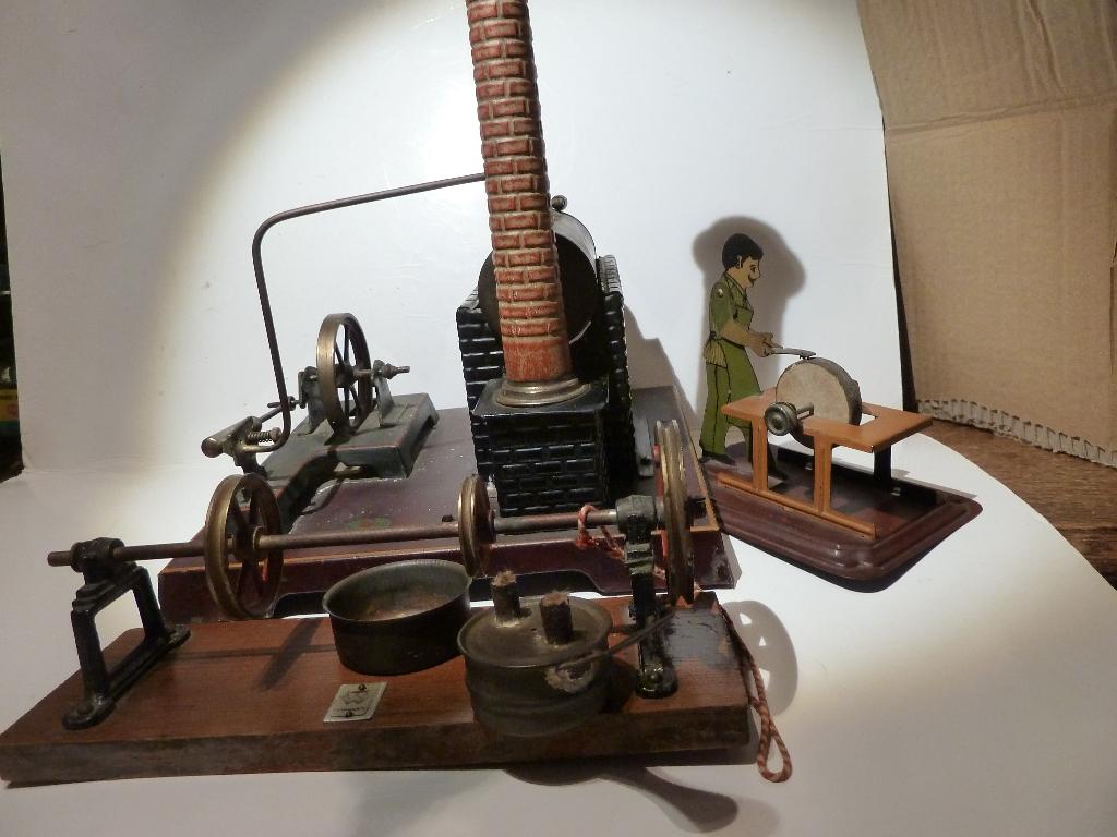 1920 STOOMMACHINE ""DOLL & CIE"" met ARNOLD ACCESOIRE, Antiek en Kunst, Antiek | Speelgoed, Ophalen of Verzenden