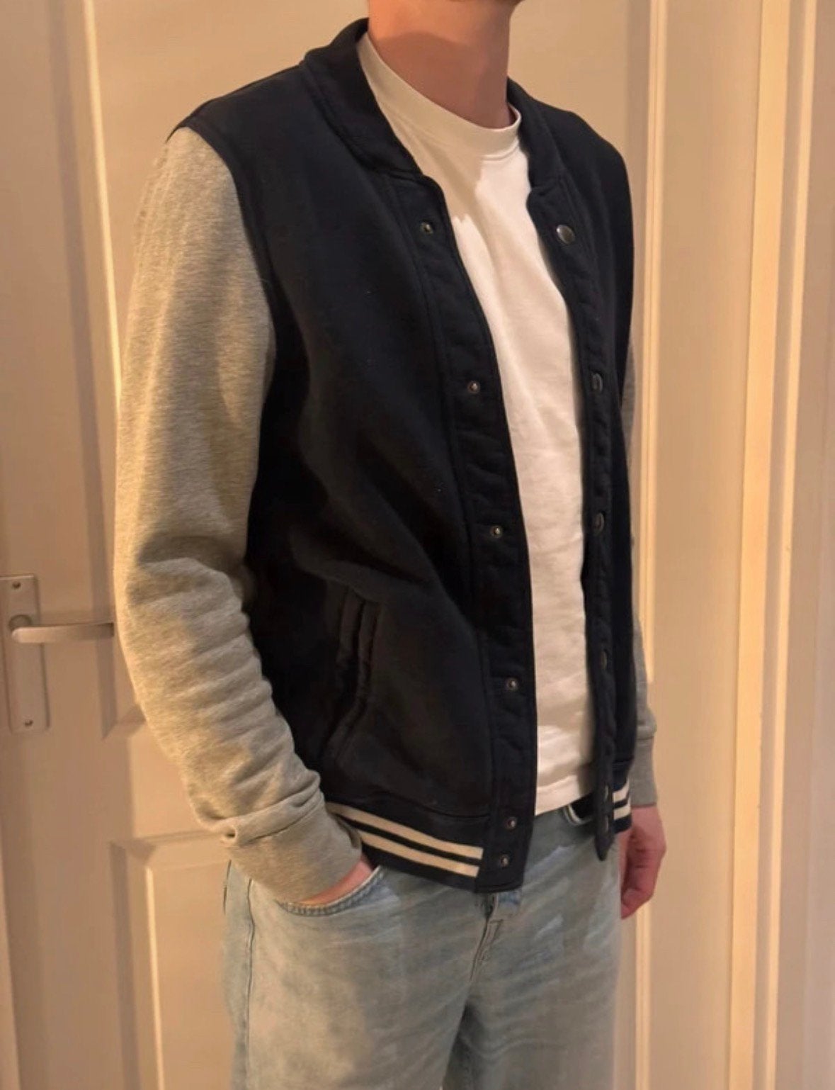 Abercrombie & Fitch varsity/bomber jacket  Donkerblauw/Grijs, Ophalen of Verzenden, Gedragen, Maat 48/50 (M), Blauw
