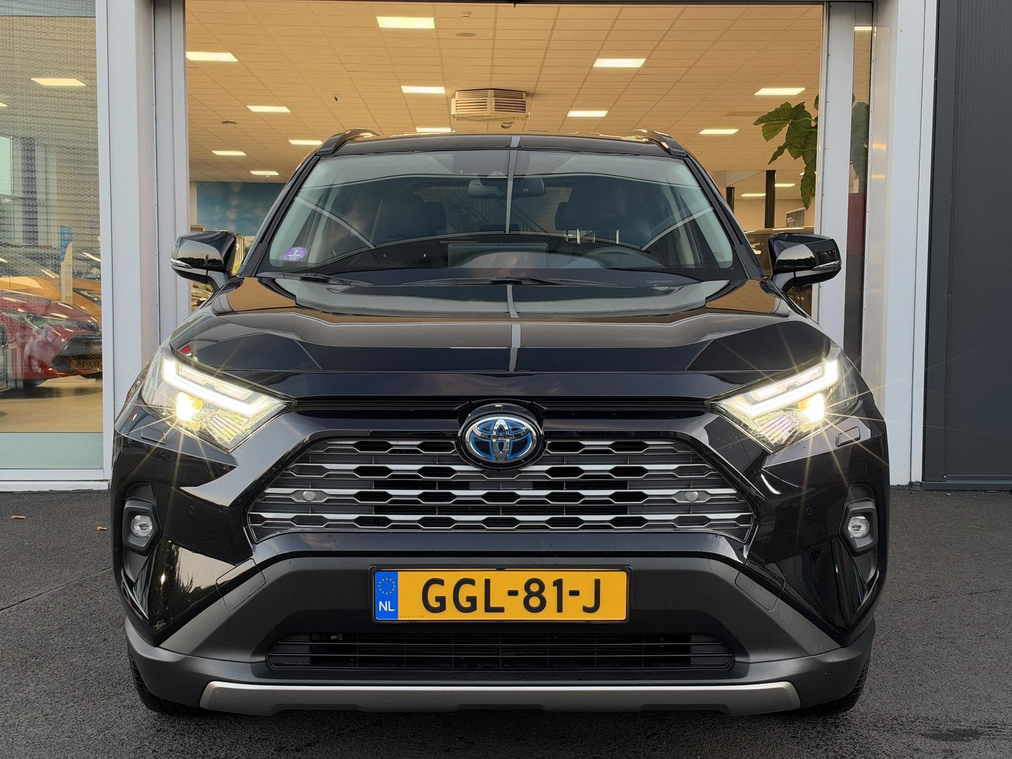 Toyota RAV4 2.5 Hybrid AWD Executive Zwart volleder | Dodeho, Gebruikt, 4 cilinders, 2487 cc, 1650 kg