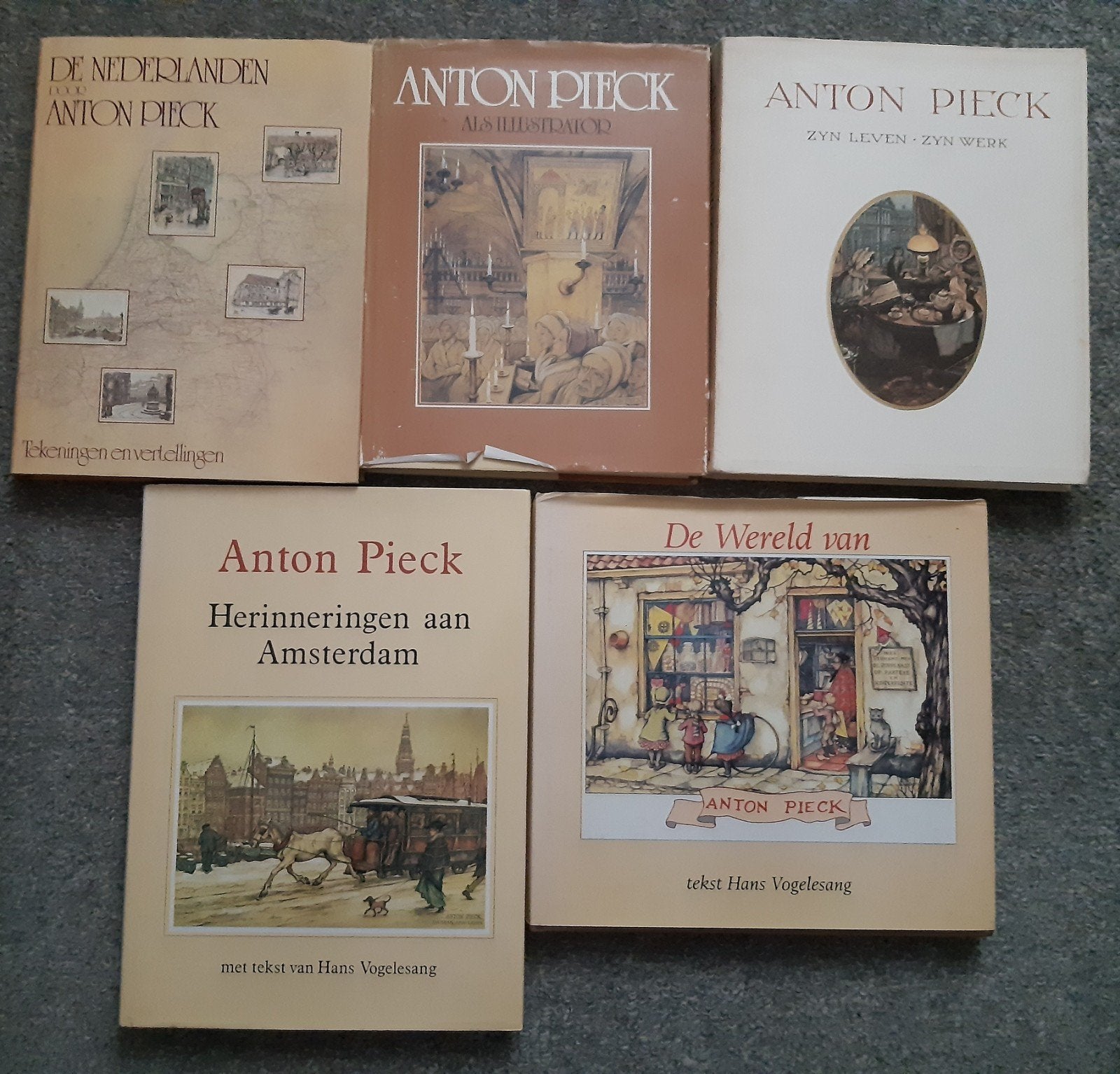 Anton Pieck (plak) boekenset, Ophalen of Verzenden, Gelezen, Anton Pieck, Prentenboek