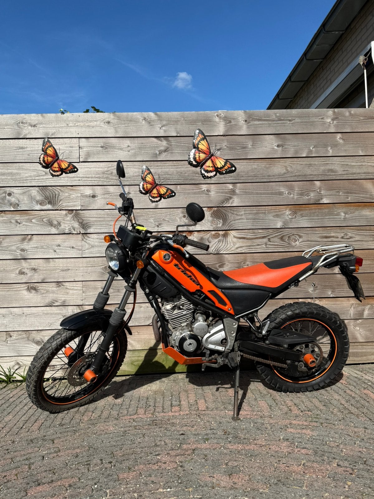 Yamaha Tricker 250 – 2005 – zwart/oranje, Motoren, Gebruikt, Particulier, Overig, Handgeschakeld