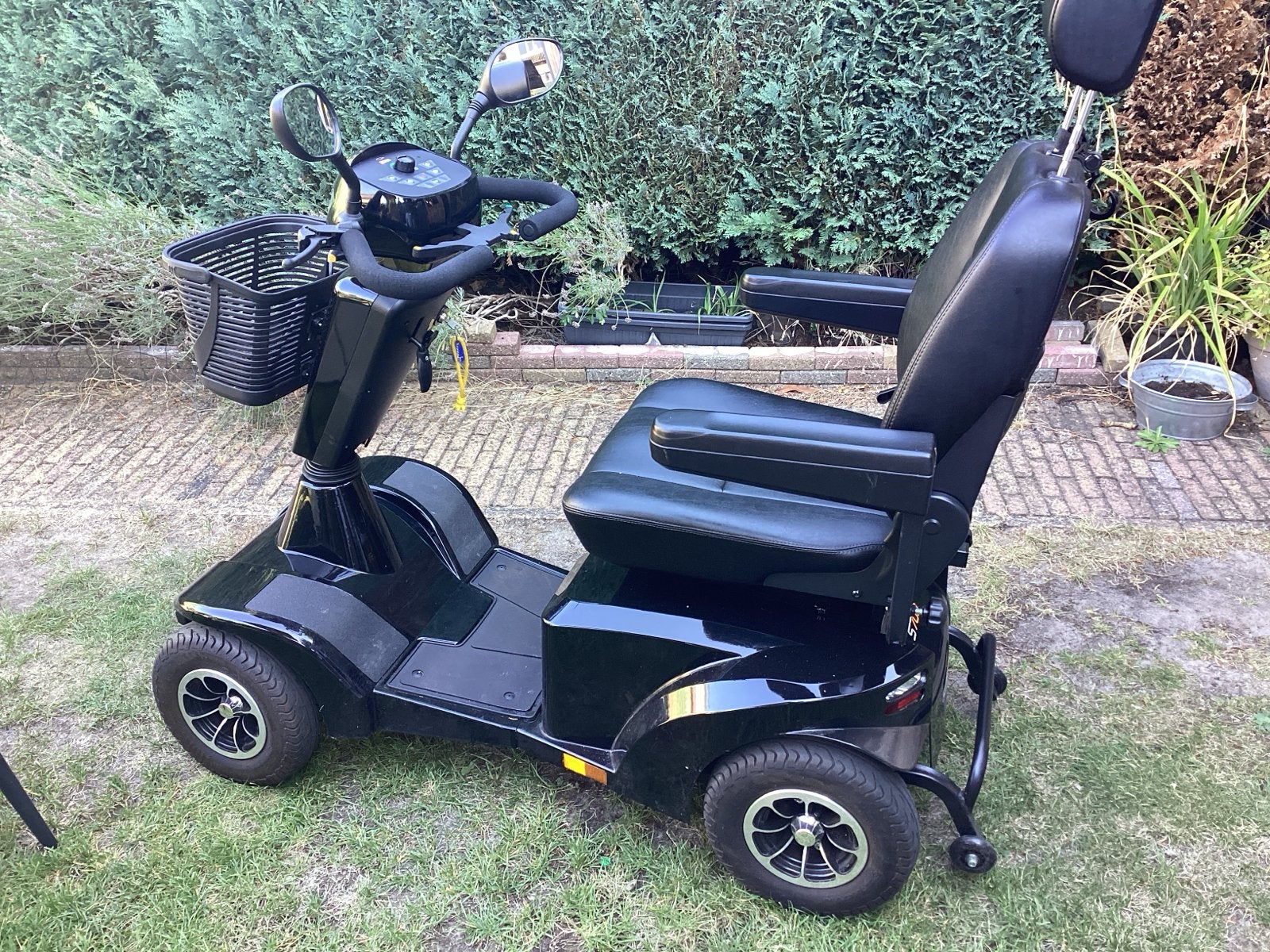 Scootmobiel Sterling S700, Ophalen, Zo goed als nieuw, 36 t/m 45 km, Sterling