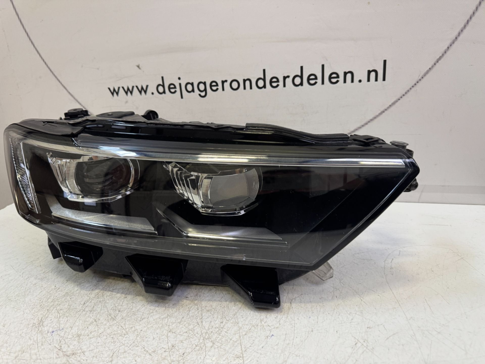 VW T-ROC TROC T ROC VOL LED KOPLAMP RECHTS 2GA941036P, Gebruikt, Volkswagen, Volkswagen AG, Berliner Ring 2
38440  Wolfsburg, DE