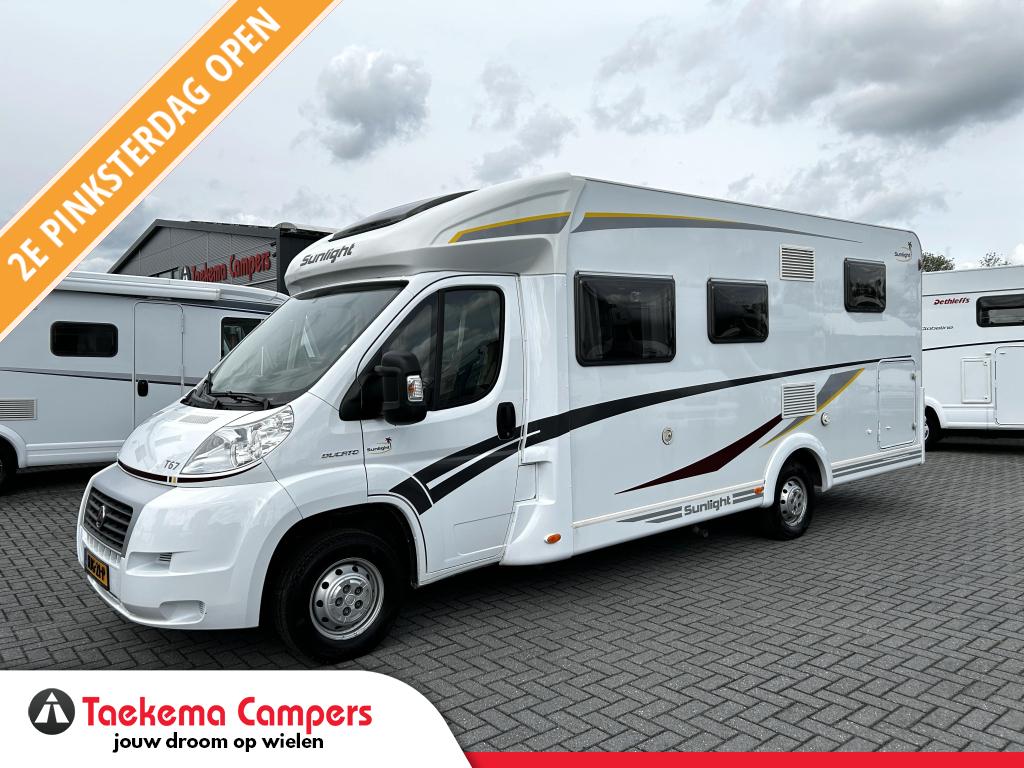 Sunlight T67 Enkele-bedden/Automaat/Euro5/Trekhaak/2013/7.4m, Caravans en Kamperen, Campers, Automaat, Sunlight, Fiat, 7 tot 8 meter