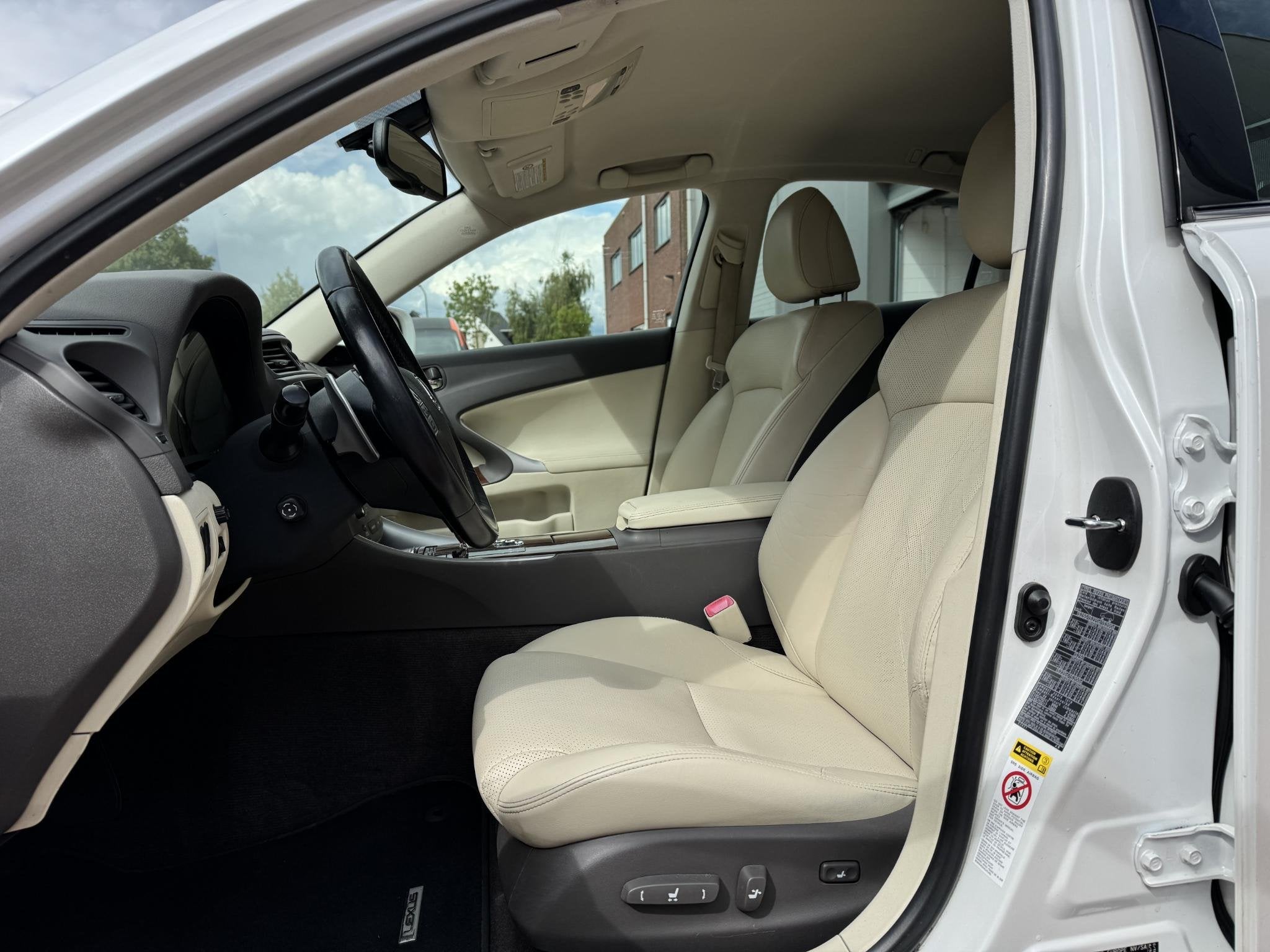 Lexus IS 250 V6 Luxury *Adaptieve Cruise *Mark Levinson, Auto's, Automaat, Euro 5, Gebruikt, 1505 kg
