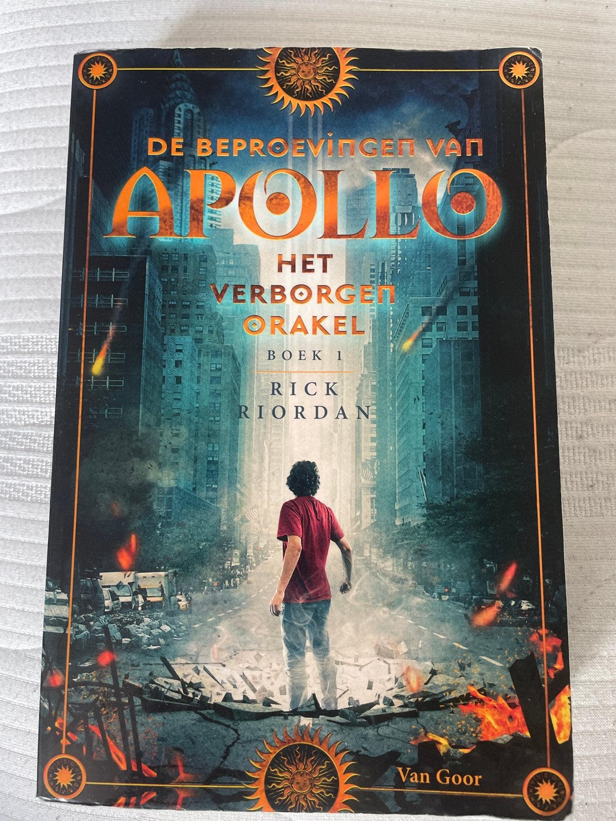 De Beproevingen van Apollo: Het Verborgen Orakel - Rick Rior, Boeken, Ophalen of Verzenden, Gelezen