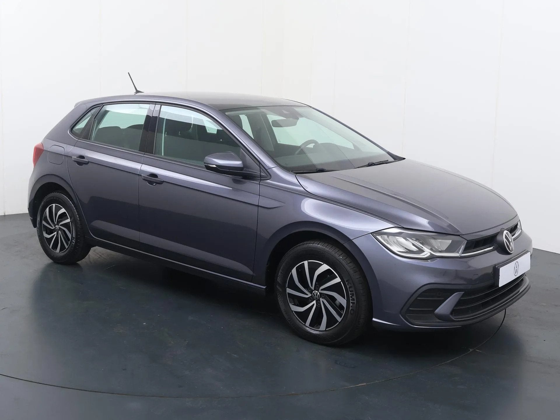 Volkswagen Polo 1.0 TSI Life (bj 2021), LED verlichting, Gebruikt, 1072 kg, 49 €/maand