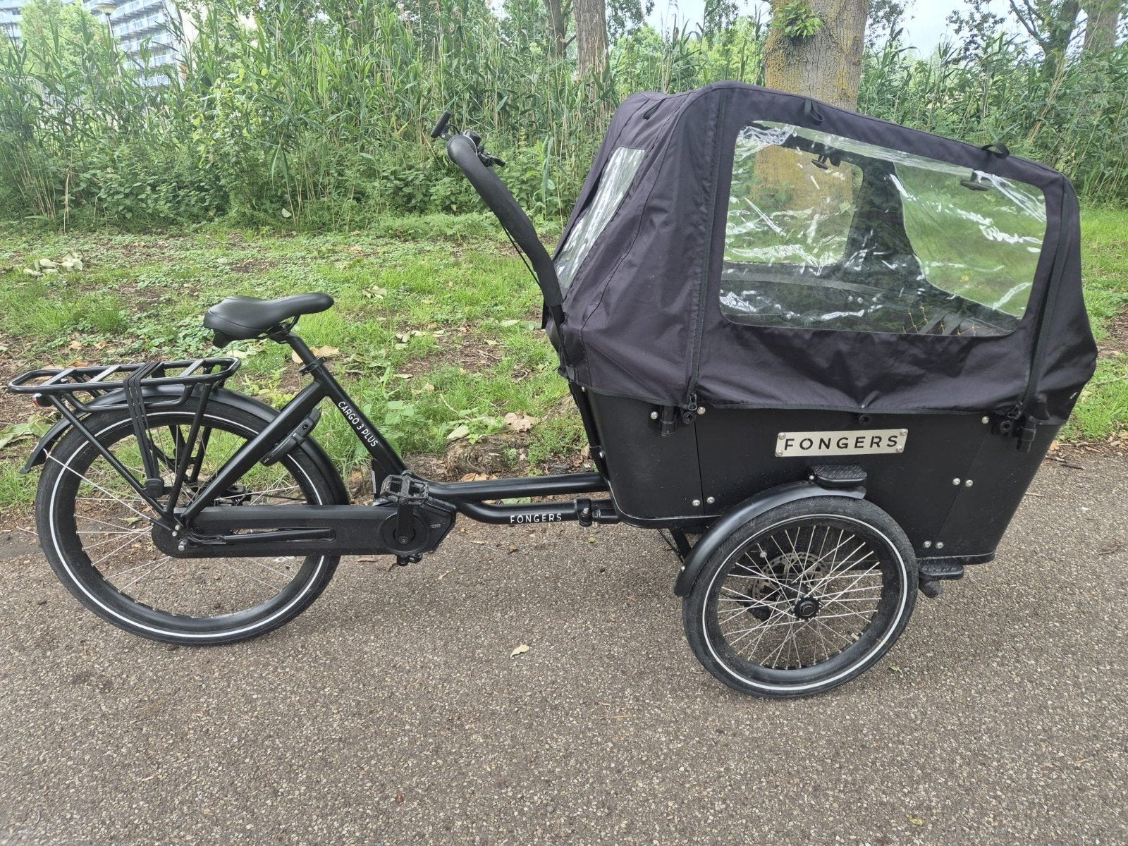 Elektrisch Bakfiets 9 mnd oud is nog bijna nieuw, Ophalen, Zo goed als nieuw, 4 kinderen of meer, Huif