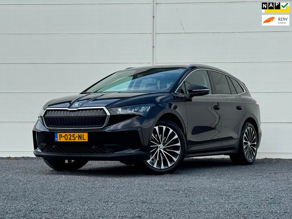 Skoda Enyaq iV 80 Org NL SOH 96% Warmtepomp Keyless Camera S, Auto's, Skoda, Automaat, Achterwielaandrijving, Gebruikt, Zwart