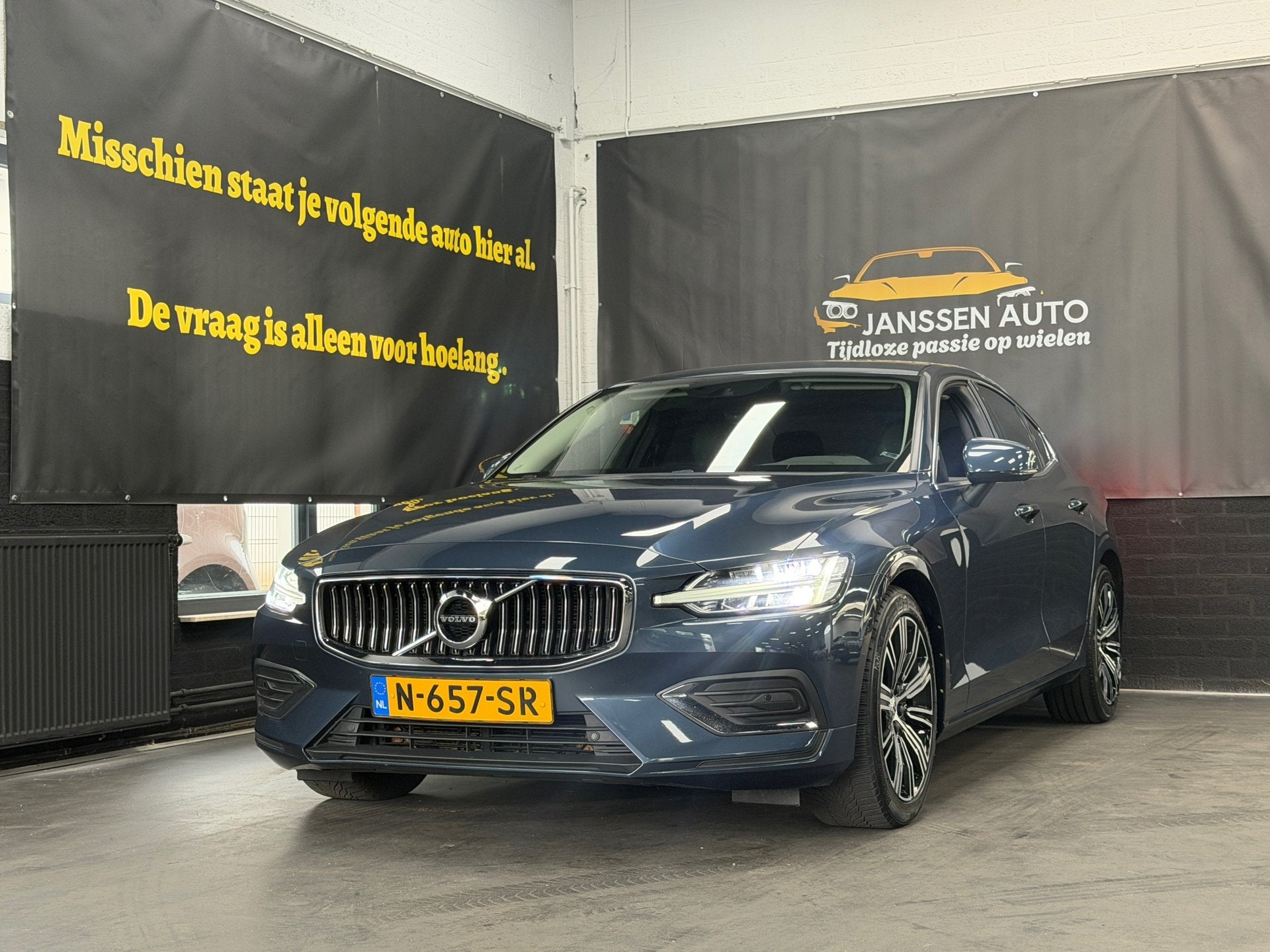 Volvo S60 2.0 B4 Mild Hybrid Inscription | Memory | Camera |, Auto's, Volvo, 4 cilinders, 1969 cc, Blauw, S60