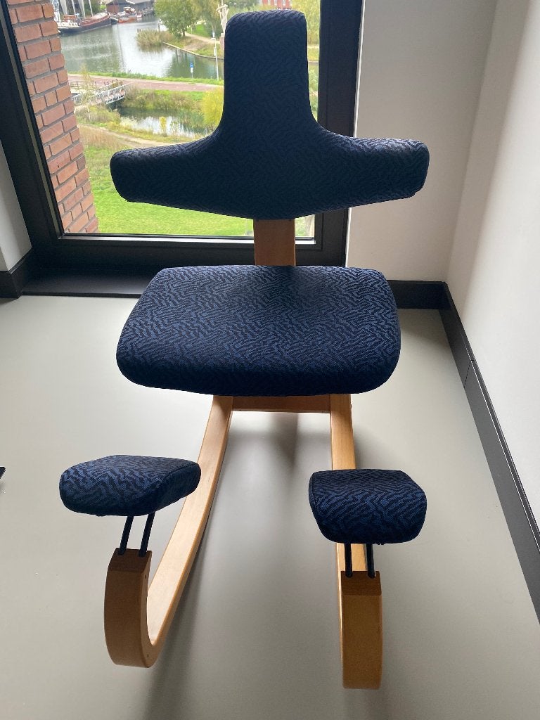 Stocke Varier Thatsit ergonomische burostoel, Ophalen, Gebruikt, Blauw, Bureaustoel