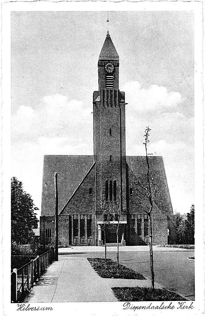 804601 Hilversum Diependaalsche kerk Gelopen met Postzegel, Ophalen of Verzenden, 1920 tot 1940, Gelopen, Noord-Holland