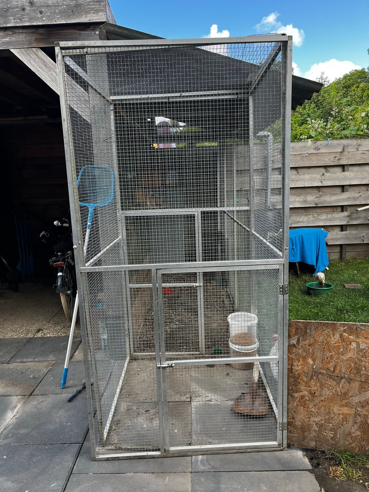 Volière, Dieren en Toebehoren, Vogels | Hokken en Kooien, Ophalen, Zo goed als nieuw, Aluminium, Volière