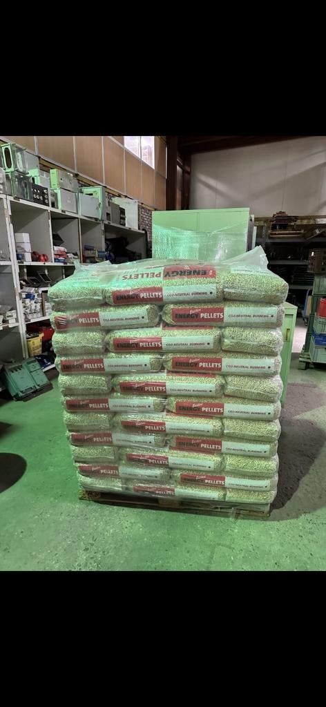 Pelletkorrels  restanten  tekoop gevraagt  tot 3000kg, Tuin en Terras, Haardhout, Minder dan 3 m³, Ophalen of Verzenden