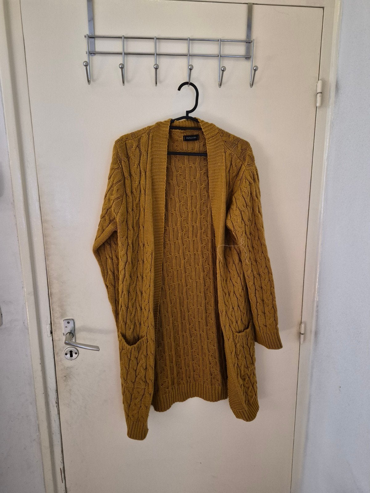 Geel gebreid vest van Pescara, Kleding | Dames, Maat 38/40 (M), Geel, Pescara, Ophalen of Verzenden