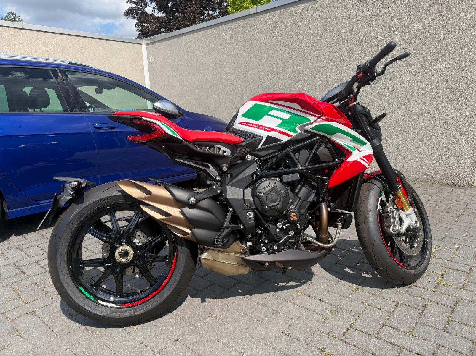 MV Agusta Dragster 800 RC 266/300 NIEUW + Racekit SC project, Traction Control, Nieuw, Motorrijbewijs A, 3 cilinders