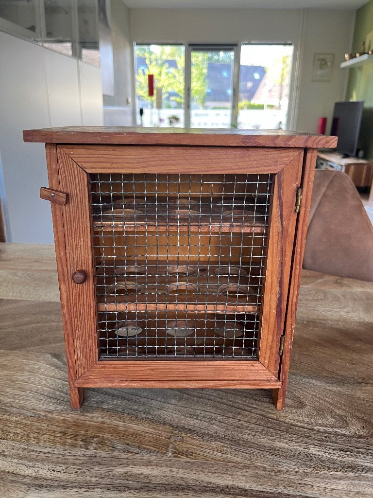 Eierrekje, Overige typen, Ophalen of Verzenden, Gebruikt, Hout
