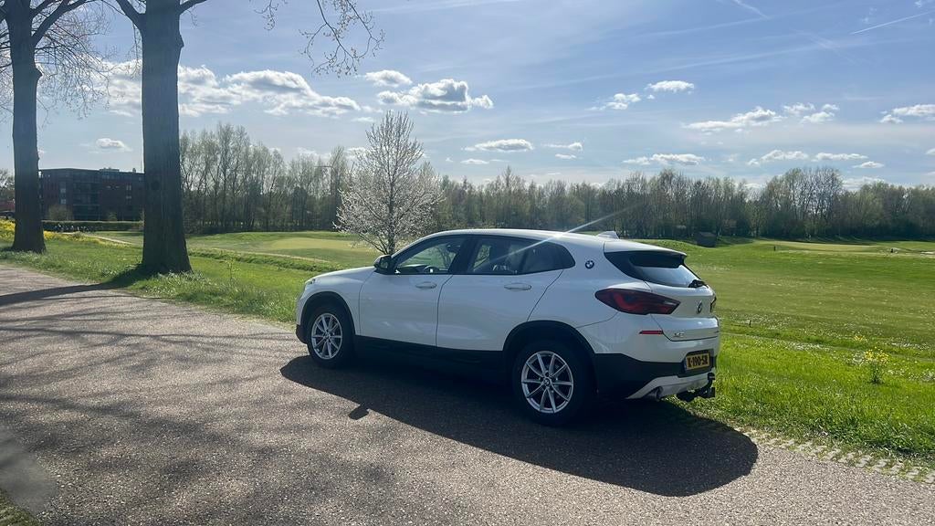 BMW X2 Sdrive18i 140pk 2020 Wit, Auto's, BMW, Voorwielaandrijving, USB, Zwart, 4 cilinders