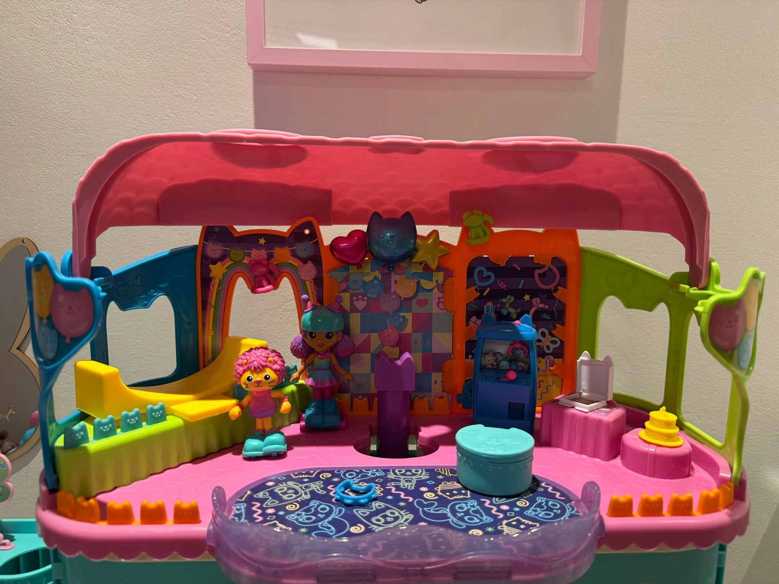 Foto 6 van Complete Gabby's Poppenhuis Set met Grote Gabby Pop