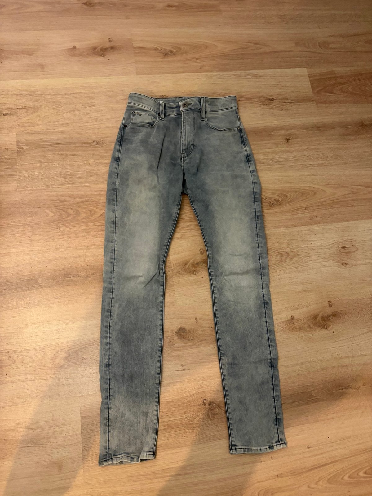 G-Star RAW 3301 Skinny spijkerbroek grijs W28 L32, Ophalen of Verzenden, Zo goed als nieuw, Grijs, W32 (confectie 46) of kleiner