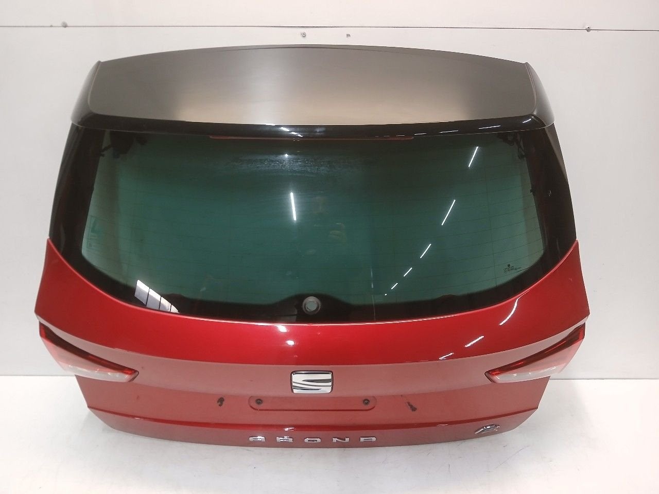 Achterklep Seat Arona, Onderdelen@venauto.nl, Van der Ven Autorecycling B.V., Gebruikt, Ettenseweg 76, 4706 PB Roosendaal, The Netherlands