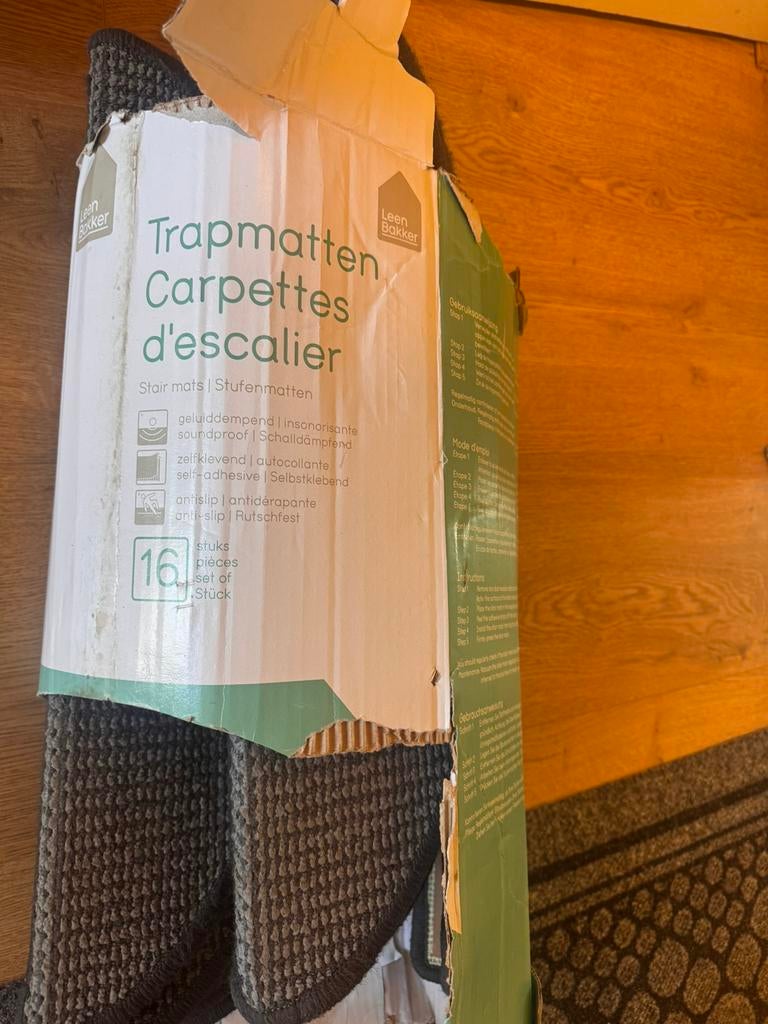 Trappenmat, Ophalen, Zo goed als nieuw, Rechthoekig, 50 tot 100 cm