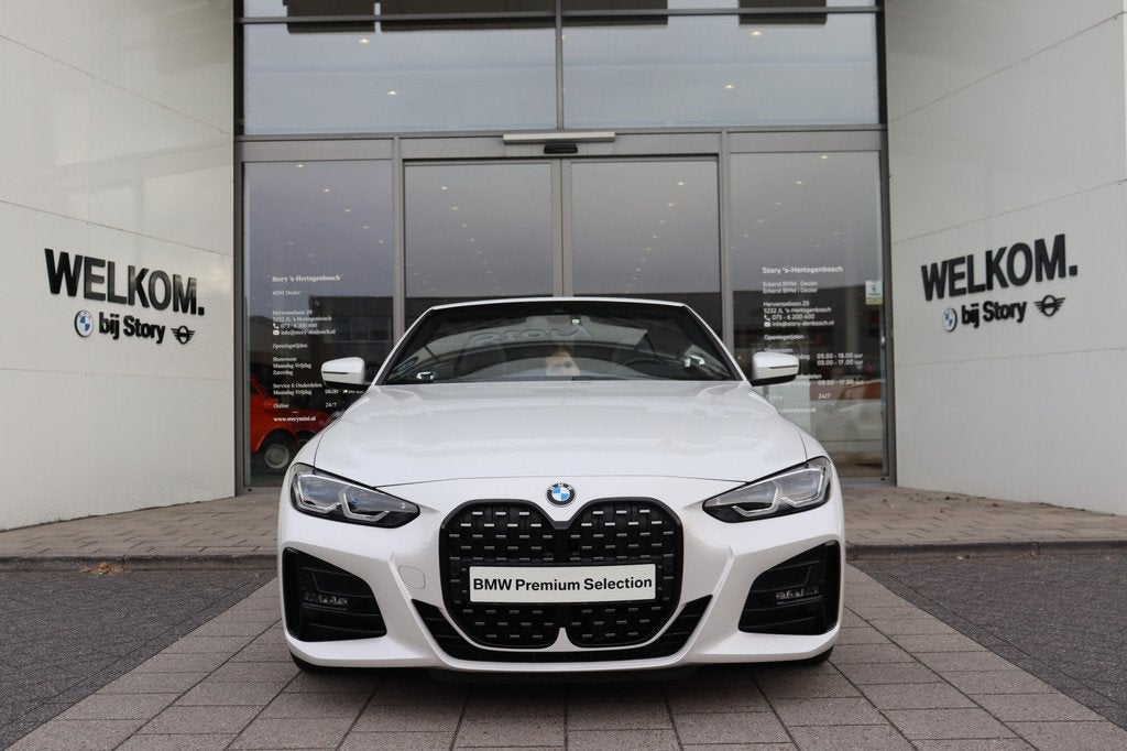 BMW 4 Serie Cabrio 420i High Executive M Sport Automaat / La, Auto's, BMW, 1998 cc, Achterwielaandrijving, Gebruikt, 4 stoelen