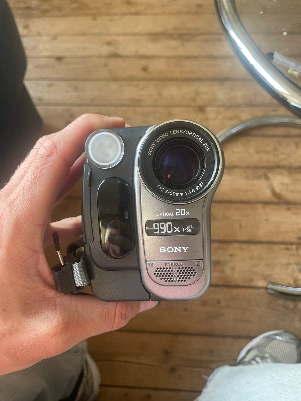 Sony Handycam Digital 8 SteadyShot in top staat, Ophalen, 20x of meer, Zo goed als nieuw, Sony