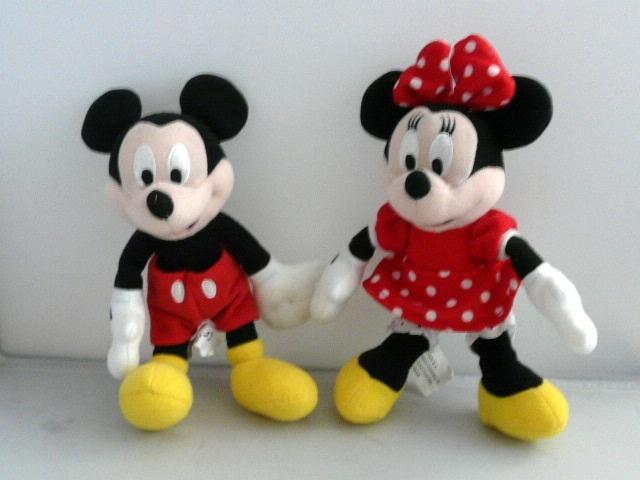 Disney # Minnie en Mickey Mouse (ca. 17 cm) foto's, Ophalen of Verzenden, Mickey Mouse, Zo goed als nieuw, Beeldje of Figuurtje