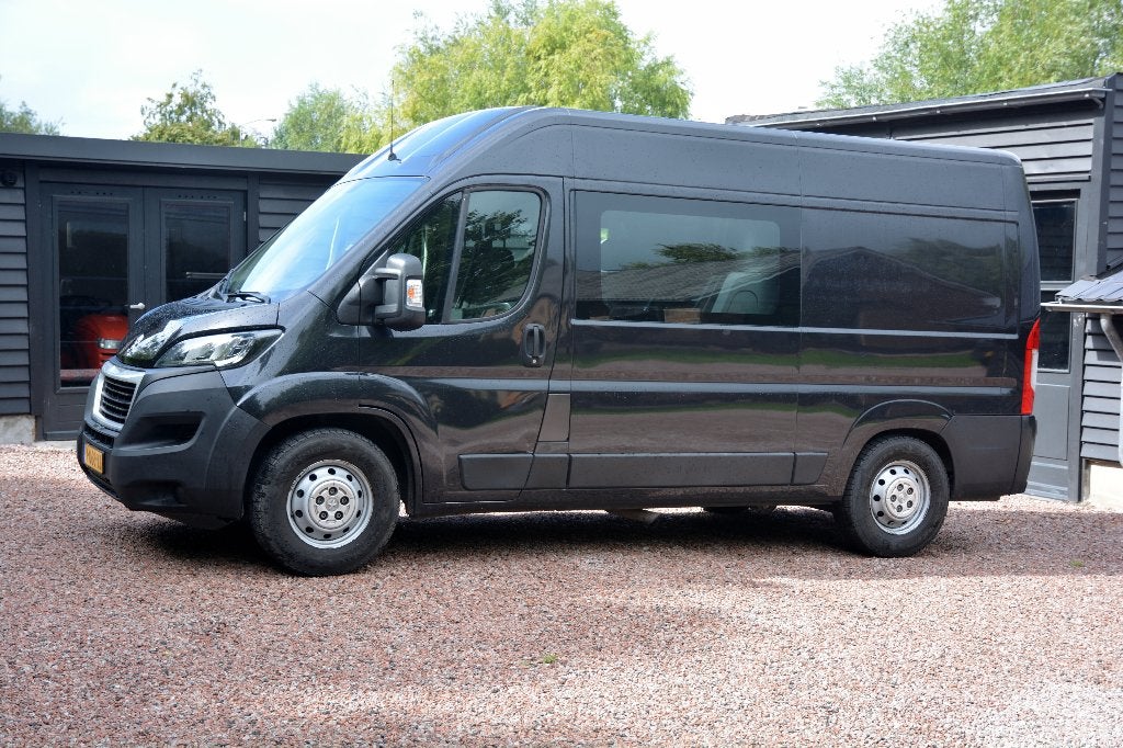 Peugeot Boxer DC 163PK  EURO 6  2019, Voorwielaandrijving, Stof, 3000 kg, Origineel Nederlands