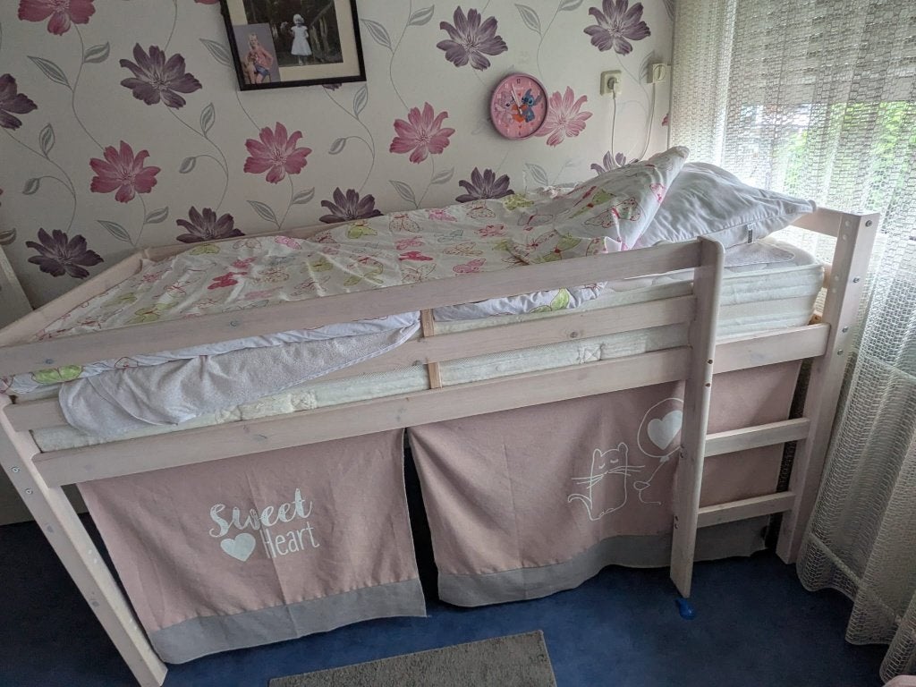 Hoogslaper, in erg goede staat., Huis en Inrichting, Slaapkamer | Bedden, Ophalen, 90 cm, Eenpersoons, Wit