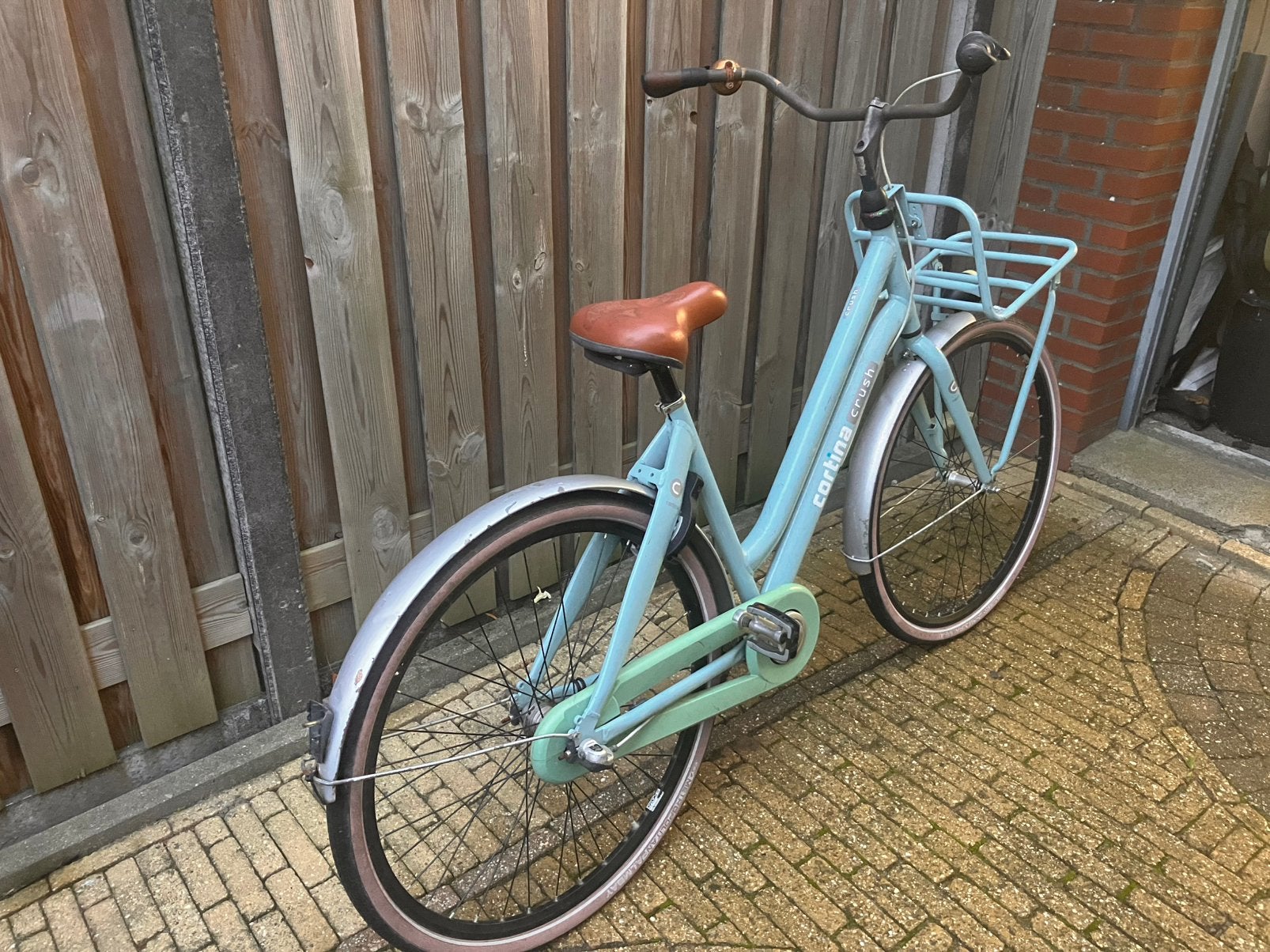 Foto 3 van Cortina crush meidenfiets 28 inch 3 versnellingen