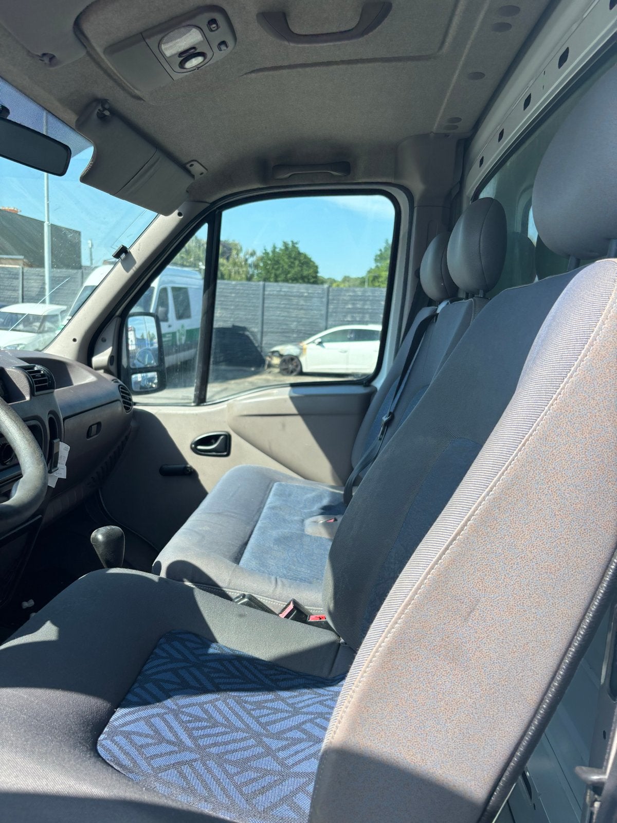 Renault Master  Bakwagen met laadklep | Schade | 240.000 km, Auto's, Bestelauto's, Particulier, Renault, Diesel, Origineel Nederlands