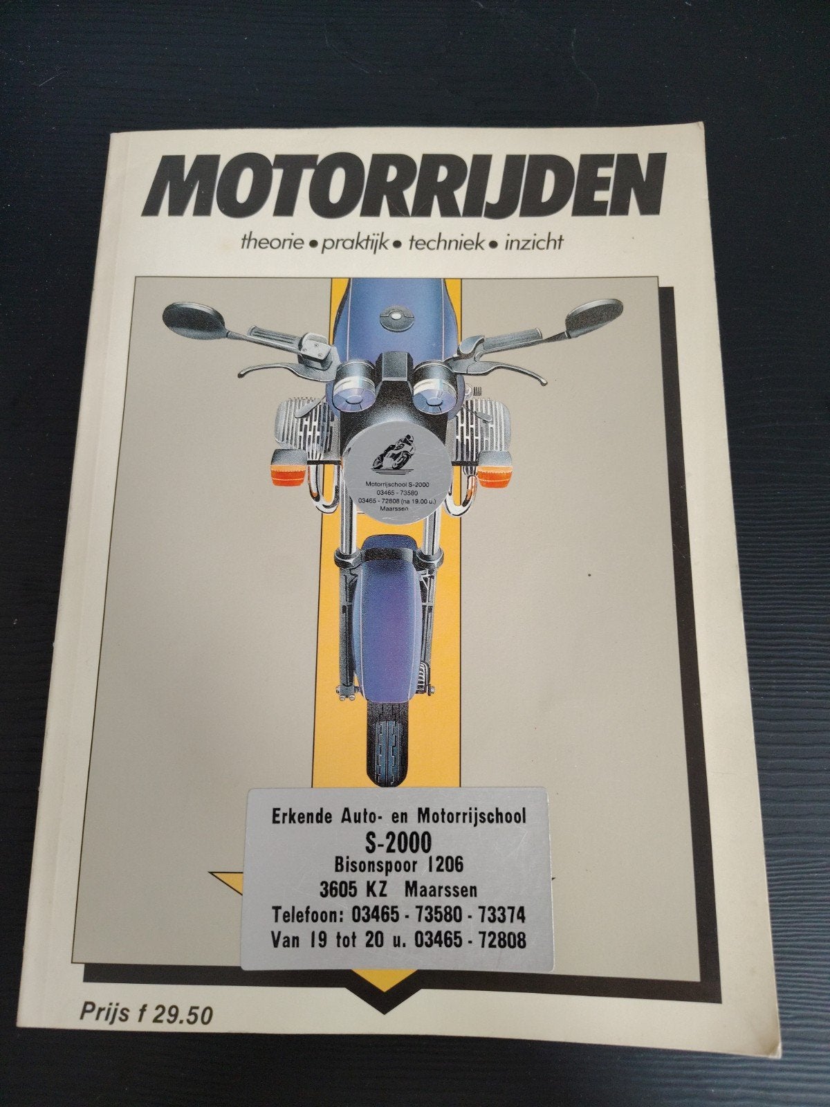 Motorrijden: theorie, praktijk, techniek, inzicht uit 1988, Boeken, Ophalen of Verzenden, Gelezen, Veka Best Verkeersleermiddelen bv