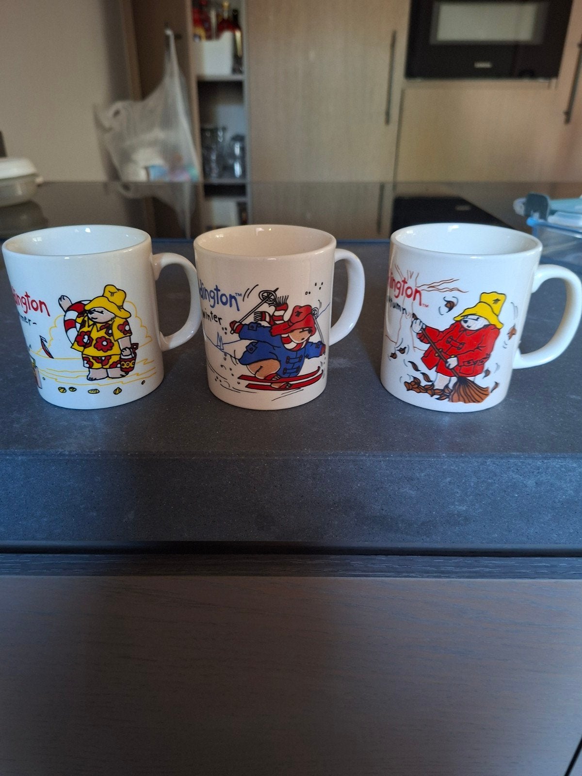 3 paddington mokken, Huis en Inrichting, Keuken | Servies, Overige merken, Vintage, Zo goed als nieuw, Aardewerk