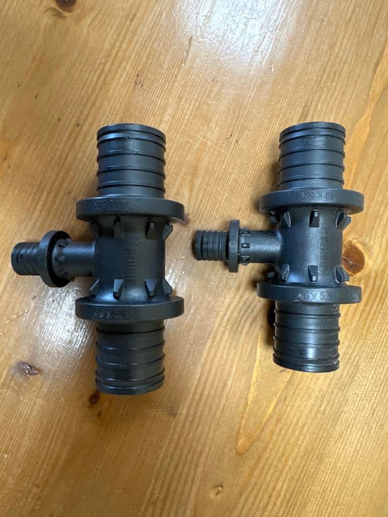 Nieuwe Rehau Rautitan t-stukken, 40-20-40, Afvoer, Pvc, Nieuw, Ophalen of Verzenden