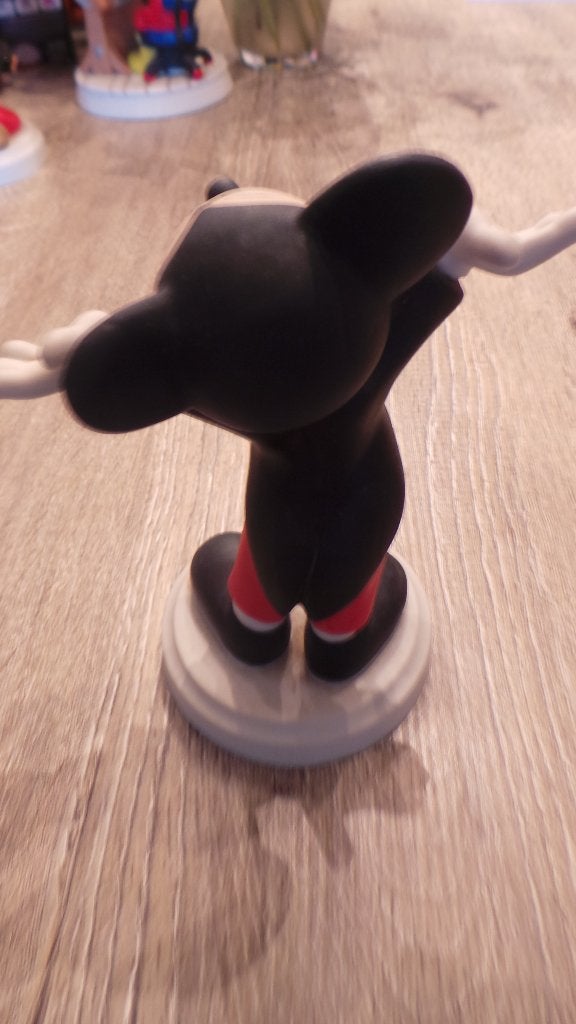 BEELDJE VAN MICKEY MOUSE, Verzamelen, Ophalen of Verzenden, Zo goed als nieuw, Overige typen