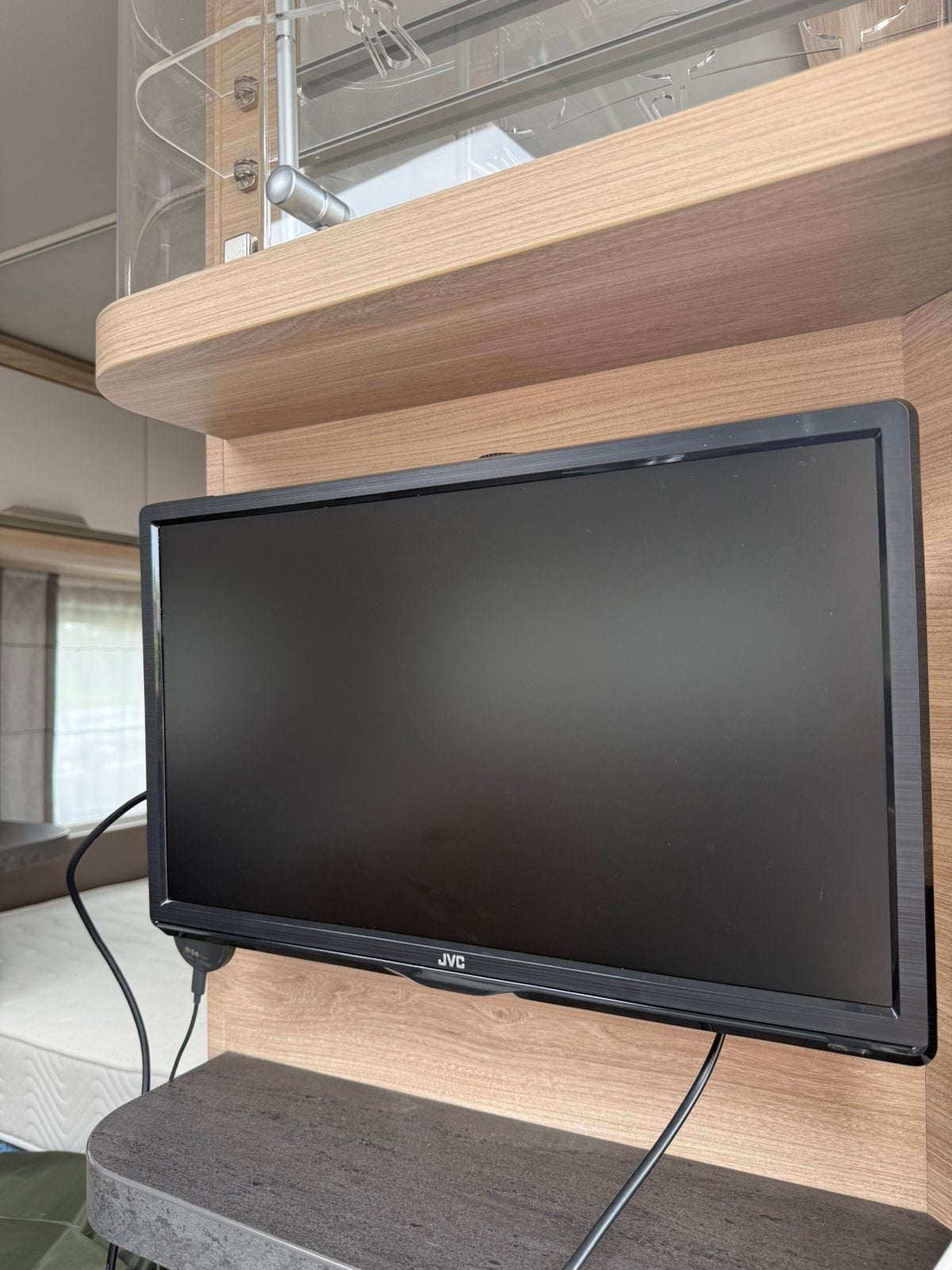 JVC LT-19HA72U Tv inclusief Chromecast - Caravan / Camper, 50 Hz, Zo goed als nieuw, 40 tot 60 cm, Ophalen