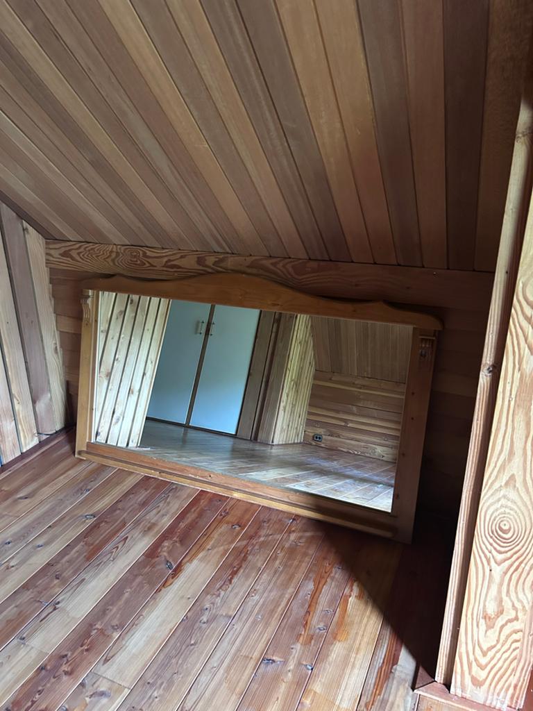 Grote houten spiegel met sierlijke lijst, Ophalen, Gebruikt, Rechthoekig, 125 cm of meer