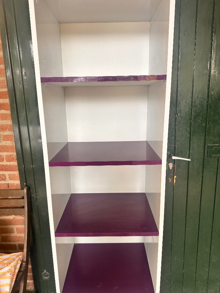 Boekenkast met prinsessenlook, Ophalen, Gebruikt, 50 tot 100 cm, Met lade(s)