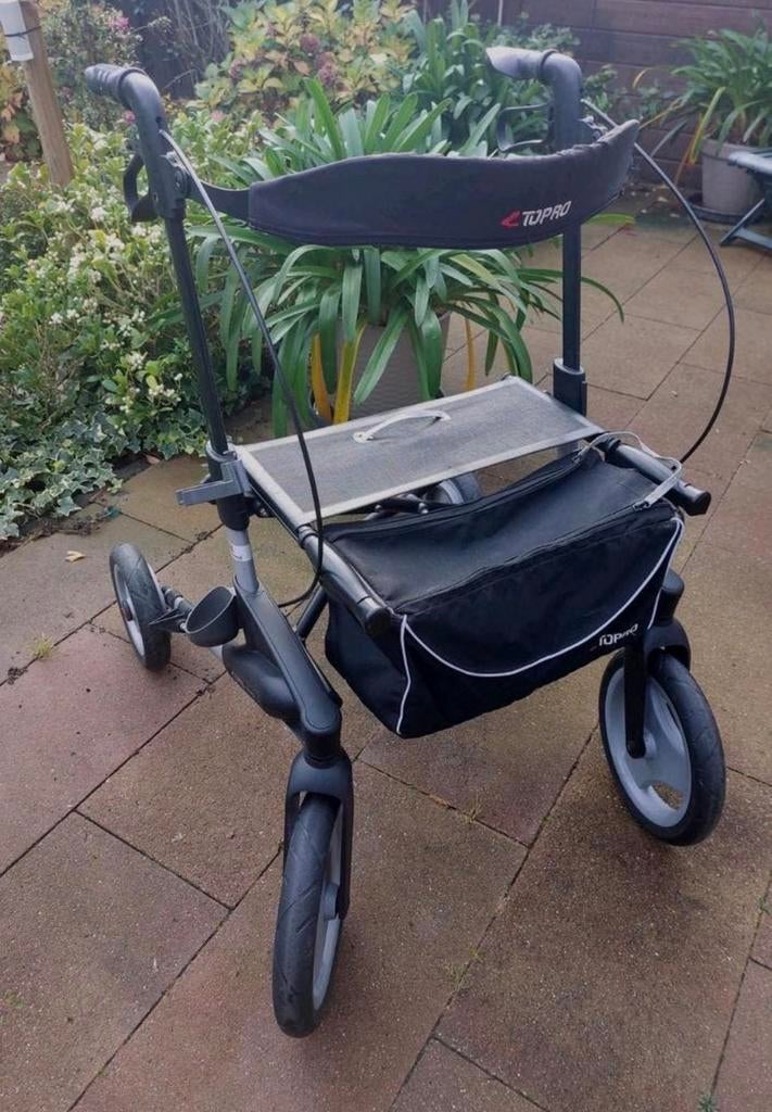 Rollator Topro olympos maat S + boodschappentas, Ophalen, Zo goed als nieuw