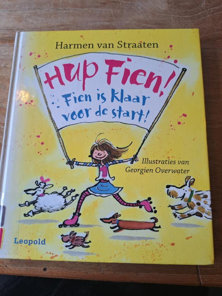 Hup Fien! Fien is klaar voor de start! - Harmen van Straaten, Ophalen of Verzenden, Zo goed als nieuw, Harmen van Straaten, Fictie algemeen