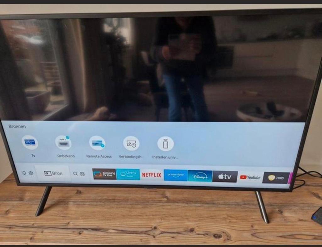 Samsung 40 inch 4K Ultra HD Smart TV, Ophalen of Verzenden
