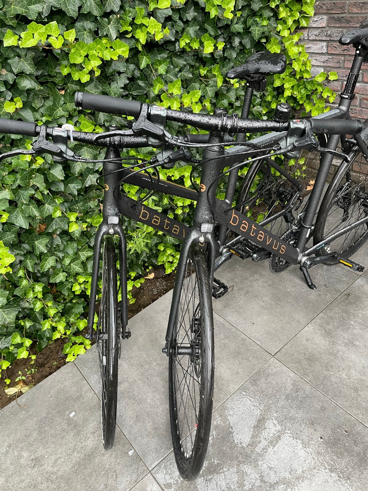 Set van 2 Batavus Atmos 5.2 fietsen (Heren/Dames) - Grijs, 61 tot 65 cm, Ophalen, Zo goed als nieuw, Batavus