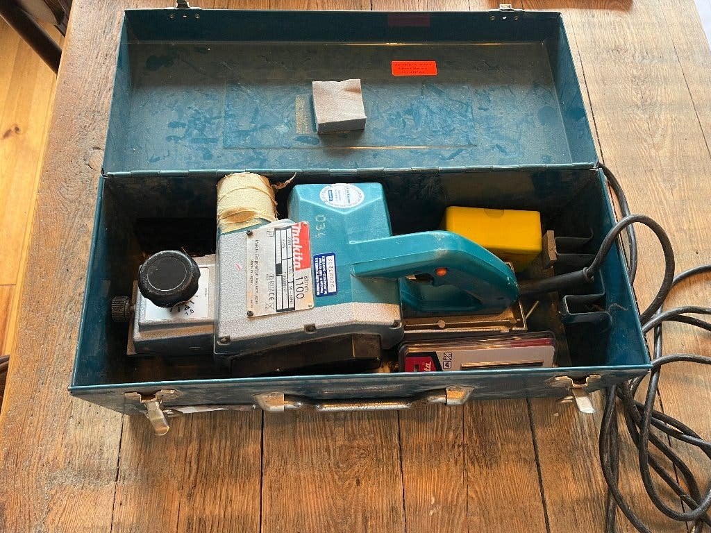 Schaafmachine Makita, Ophalen, Gebruikt