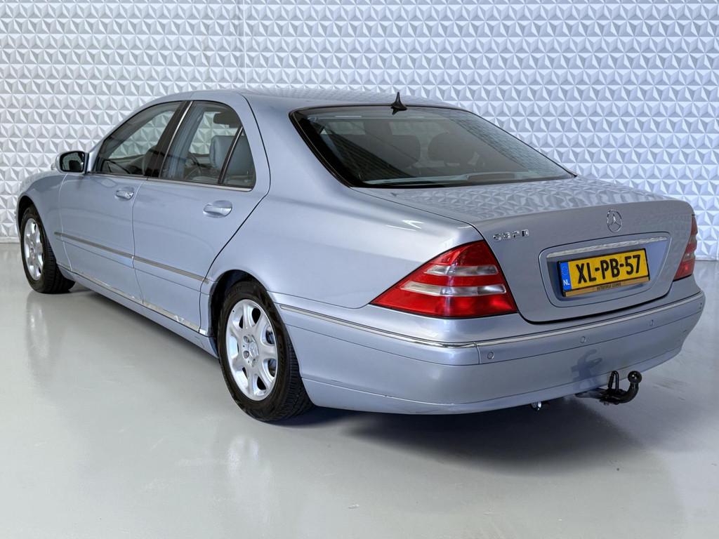 Mercedes-Benz S-klasse 320 met onderhoudshistorie! (1999), Auto's, Mercedes-Benz, Achterwielaandrijving, Gebruikt, 1670 kg, Bedrijf