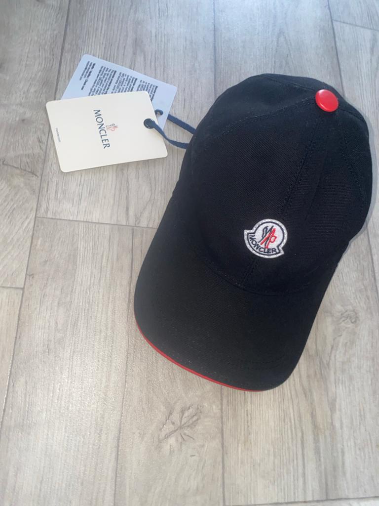 Nieuwe originele Moncler pet - Universele maat, Ophalen, Nieuw, One size fits all, Pet