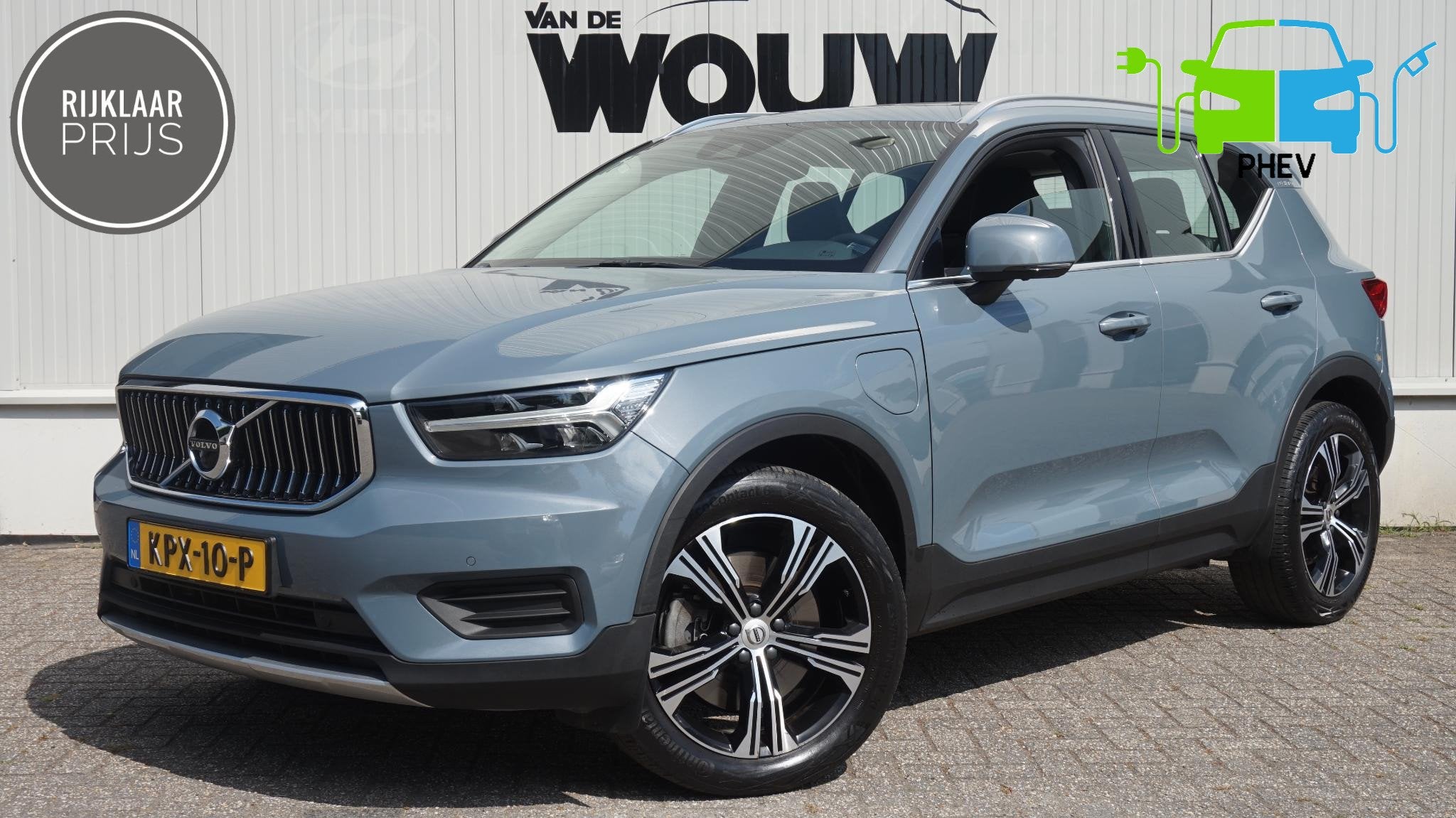 Volvo XC40 1.5 T5 PHEV Recharge | Panoramadak | Luxury pack, 12 maanden, Euro 6, 1712 kg, Hybride Elektrisch/Benzine