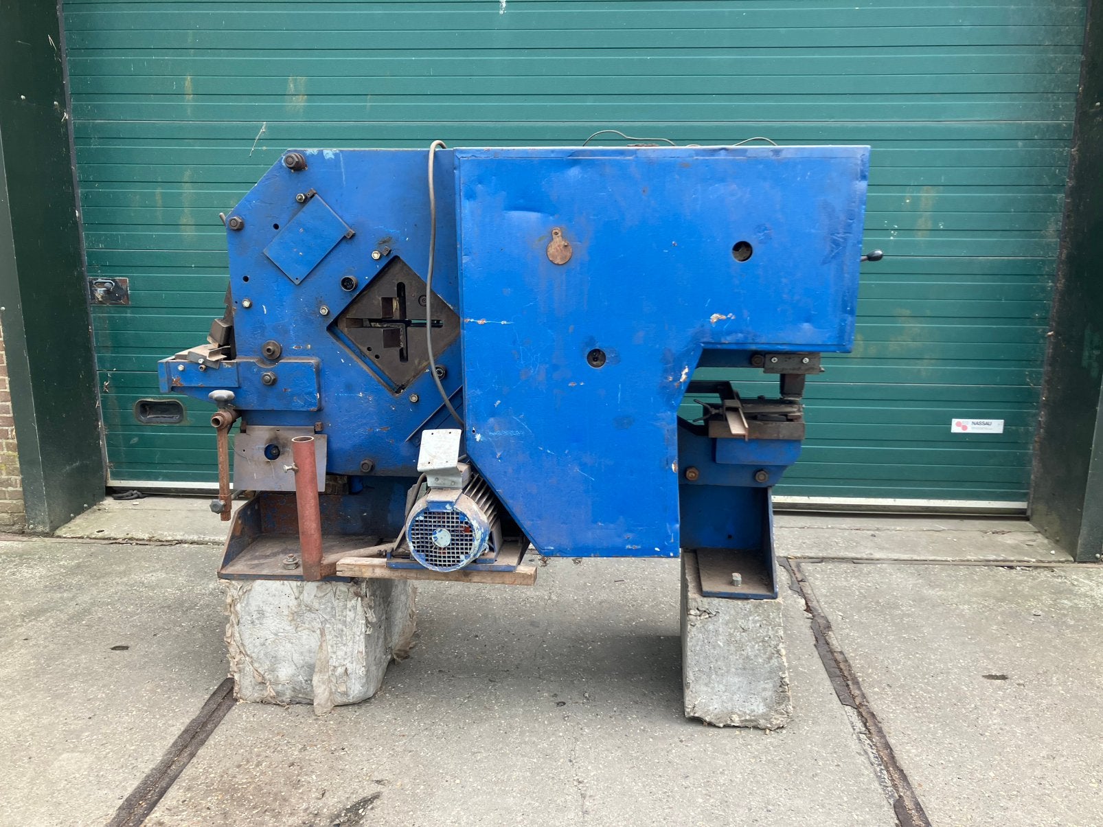 WMW pons knip uithoek machine, Doe-het-zelf en Verbouw, Ophalen, Zo goed als nieuw, Wmw, Wmw